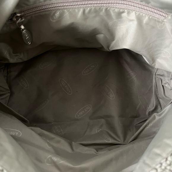Old Navy small women’s handbag - Picture 9 of 11